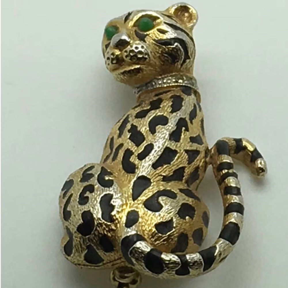 D’orlan Cheetah Gold Tone Spotted Big Cat Green Eyes Brooch Pin